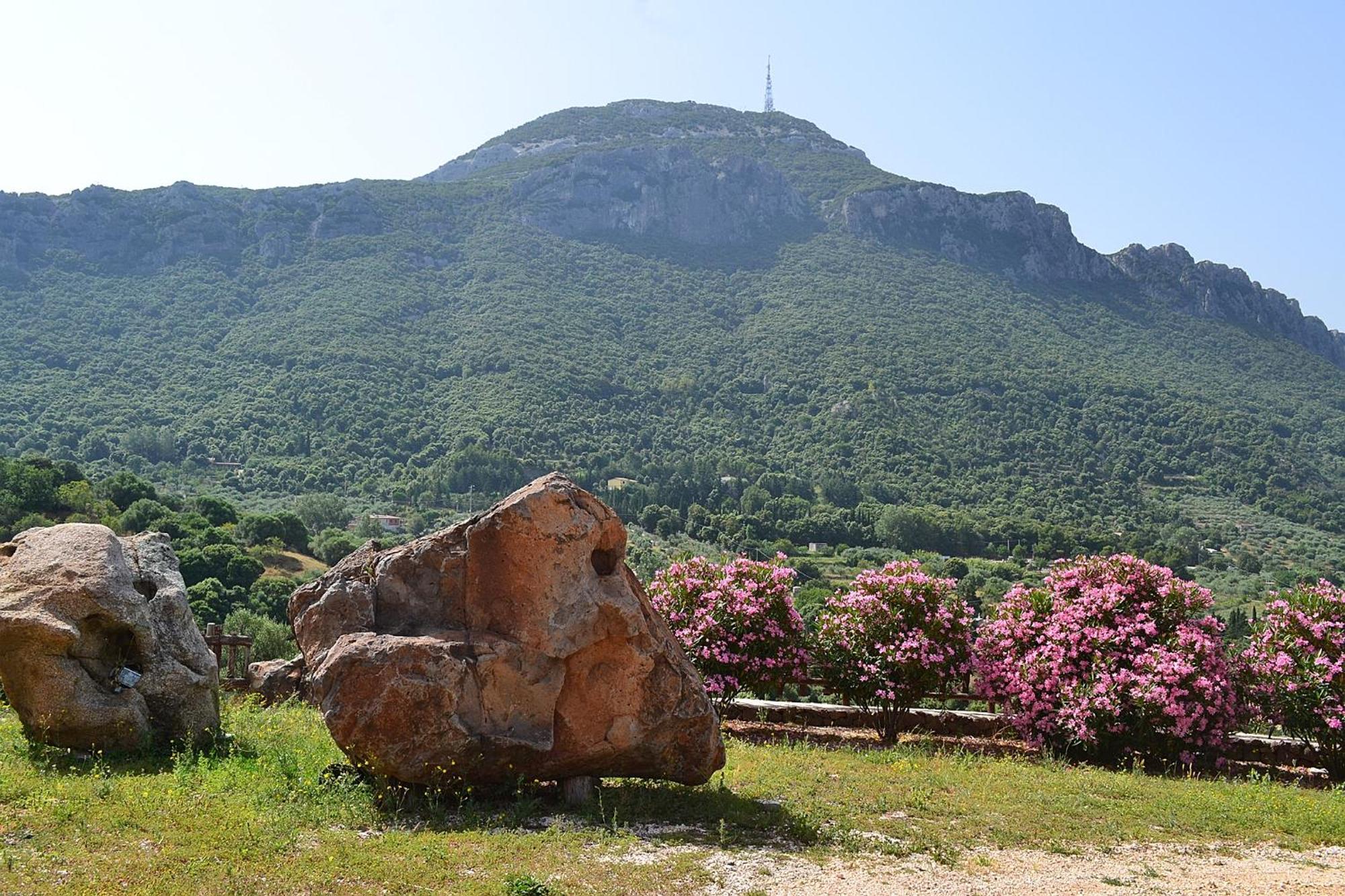 Turismo Rurale Belvedere Pradonos Dorgali Bagian luar foto
